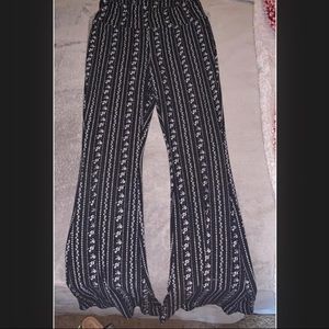 Stretchy flared pants dark blue with designs